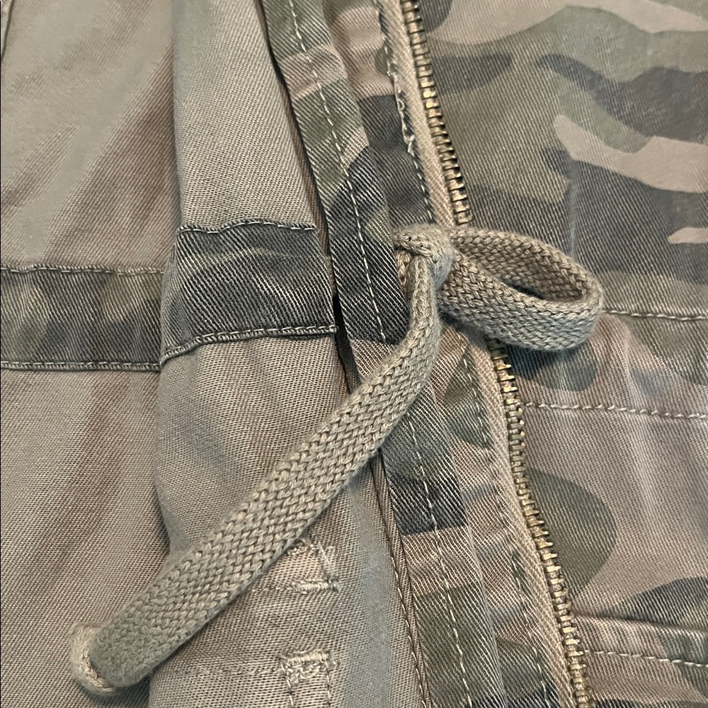 Lucky Brand camo jacket, size M. - Picture 12 of 14